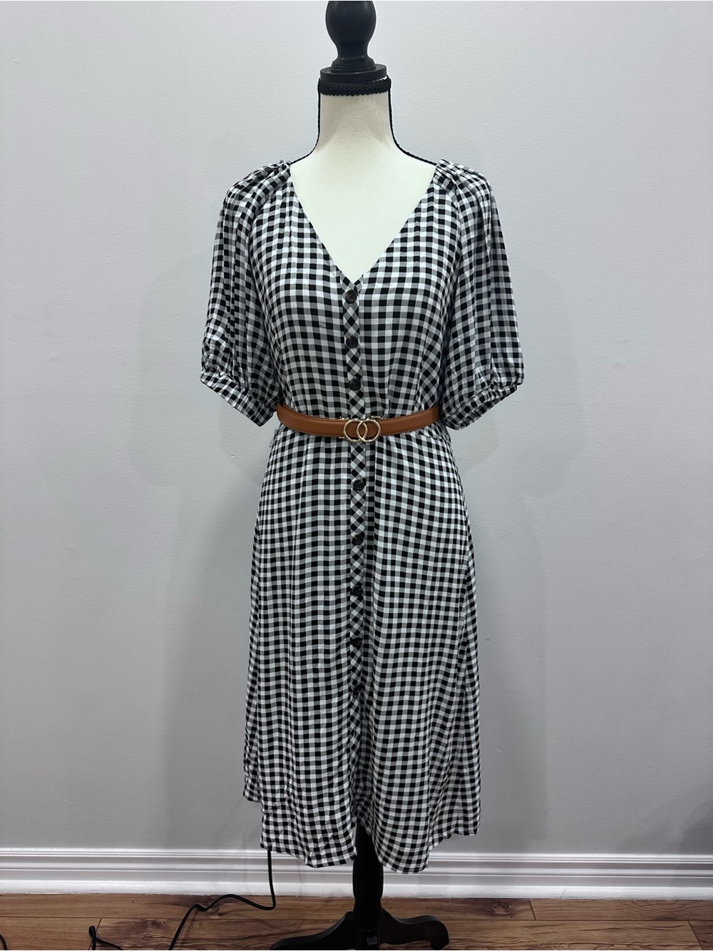 ANN TAYLOR Black & White Gingham Button-Front Midi Dress Size 6 Puffy Sleeves